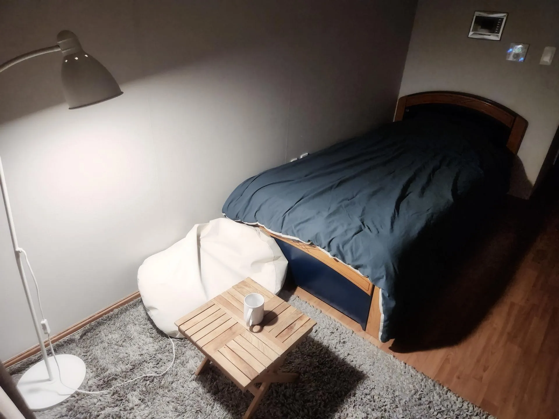 Yeoksam-dong Transit-Friendly Studio