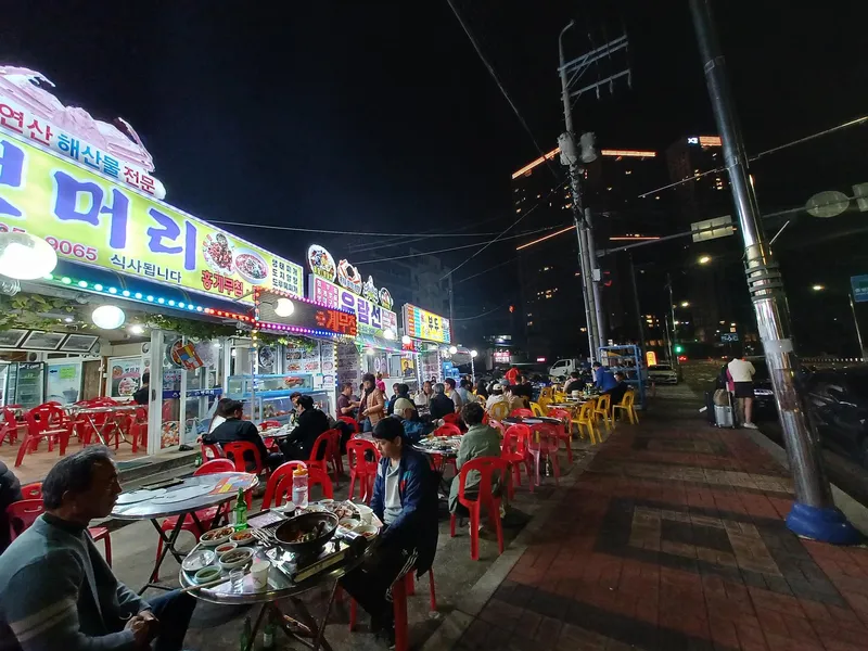 [강원 속초] 호텔급 오션뷰 일출 한가득 식사뷰 맛집 36