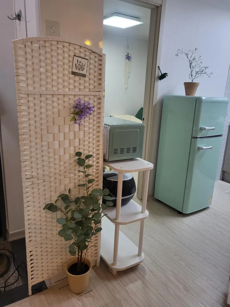 [Songpa, Seoul] 2 minutes walk from Songpanaru Station on Line 9, very close to the station 25
