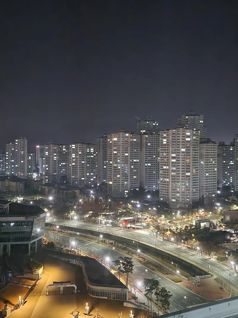 [Changwon] Newly built state-of-the-art accommodation with a view of the baseball field 19
