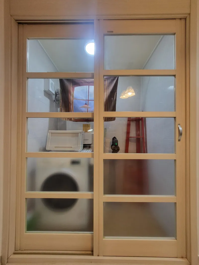 [Songpa, Seoul] 2 minutes walk from Songpanaru Station on Line 9, very close to the station 32