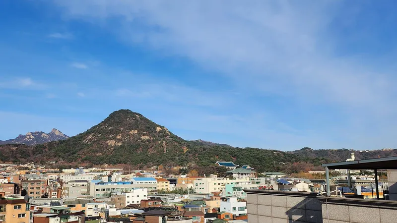 [Jongno, Seoul] Parking available while viewing the Blue House 6