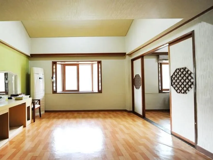 [Gurye] A 20-pyeong pension with a pleasant environment and the atmosphere of an old-fashioned log cabin 11