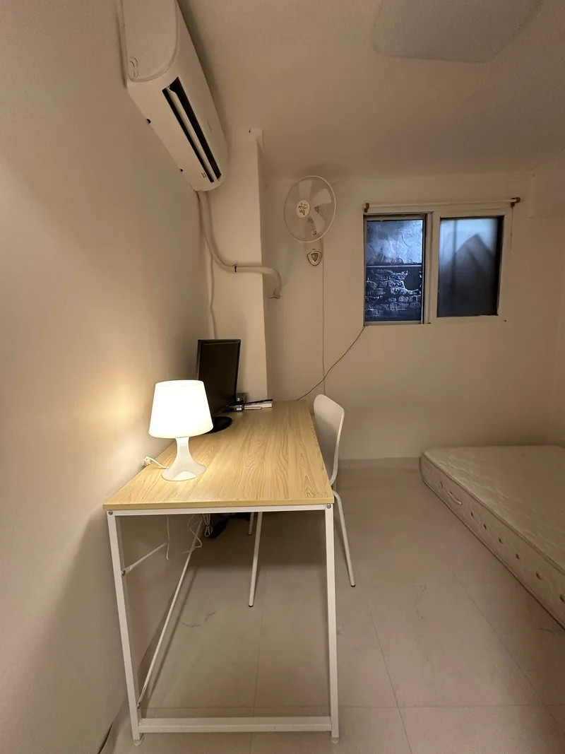 [Jungnang, Seoul] #Jungnangcheon #Jungnang Station #Samyuk Health College #Hankuk University of Foreign Studies Sharehouse One Roomtel 7