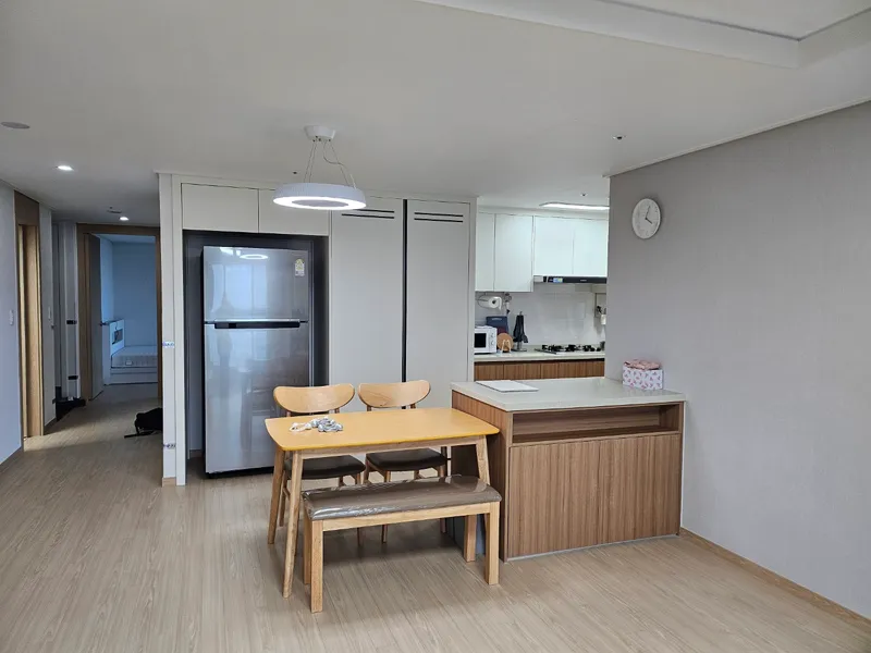 [Gangneung] 3 min walk to Sacheon sea #Sunrise view #Ocean view Newly built apartment 9th floor 15