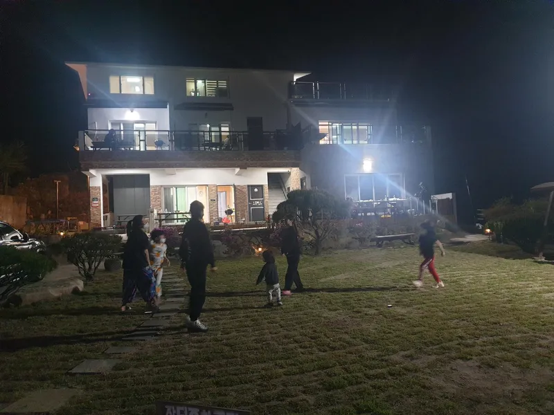 [Ulju, Ulsan] Grass yard pension 102 next to Daewunsan valley 19