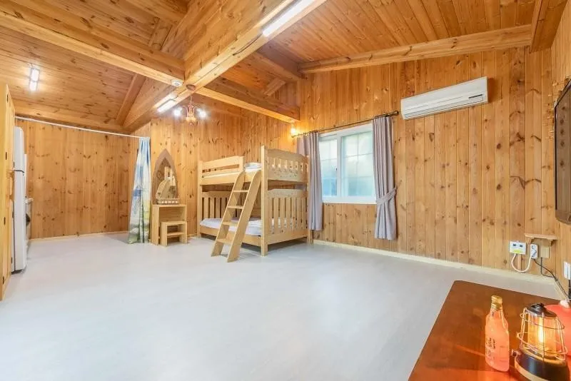 [Gurye] Pension 5 minutes away from Hwagae Market with Piagol Valley #Full of happiness 2