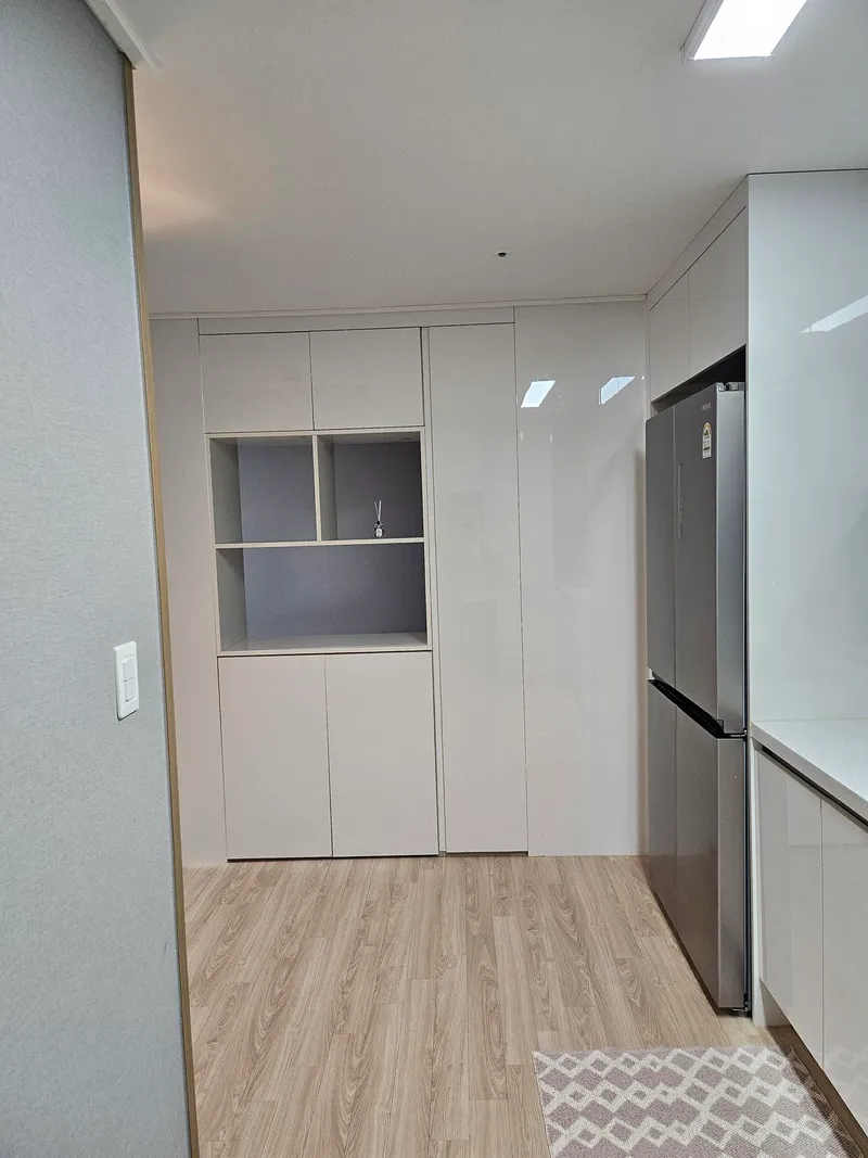 [Yeongpyeong-dong, Jeju] 47 pyeong three-room, spacious living room officetel #Easy access to Jeju City 5
