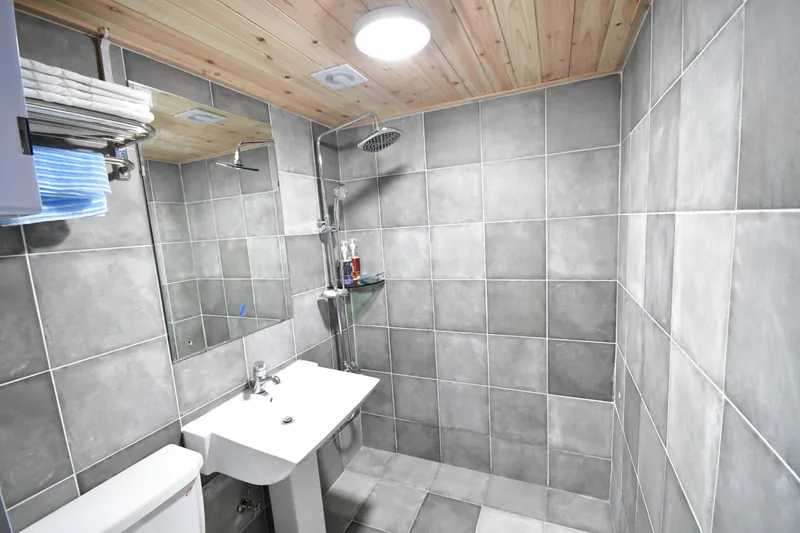 [Gurye] Jirisan travelers' base camp guesthouse #Double Room A 4