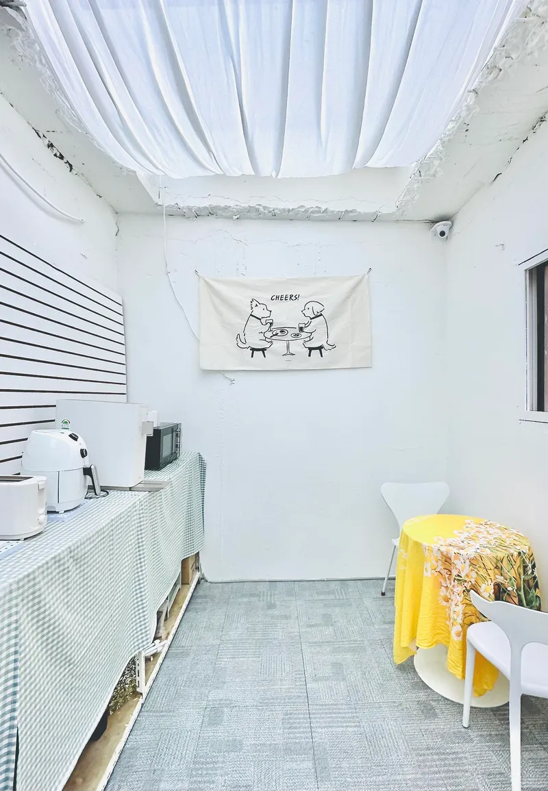 [Jungnang, Seoul] #Jungnangcheon #Jungnang Station #Samyuk Health College #Hankuk University of Foreign Studies Sharehouse One Roomtel 9