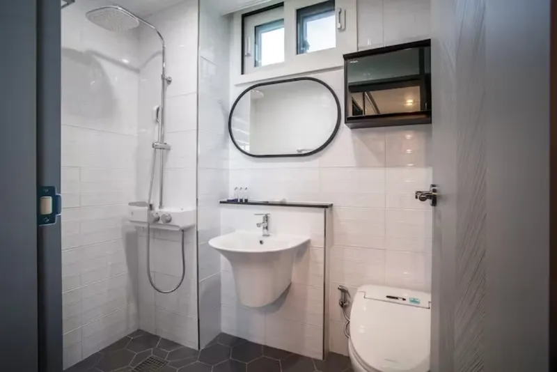 [Hangyeong, Jeju][Jeju Panpo Port] Ocean view, windmill view, ocean front one room 3