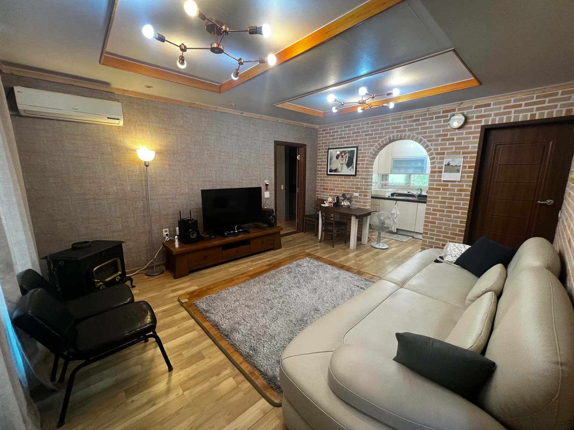 Juksan-myeon Country Life Two-Bedroom House