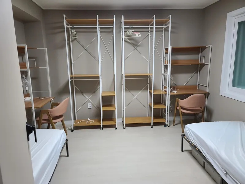 [Sasang, Busan] 2nd floor of a house near Naengjeong Station, Jure-dong, 202 4