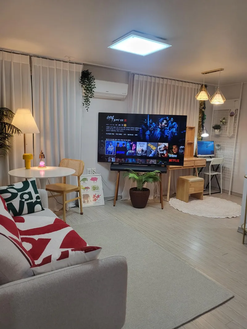 [Songpa, Seoul] 2 minutes walk from Songpanaru Station on Line 9, very close to the station 7