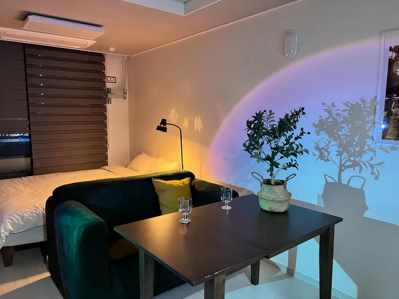 [Jung-gu, Daegu] 1 minute from Dongseong-ro/Full option/One room/Safe space/Netflix/Residence/ 49