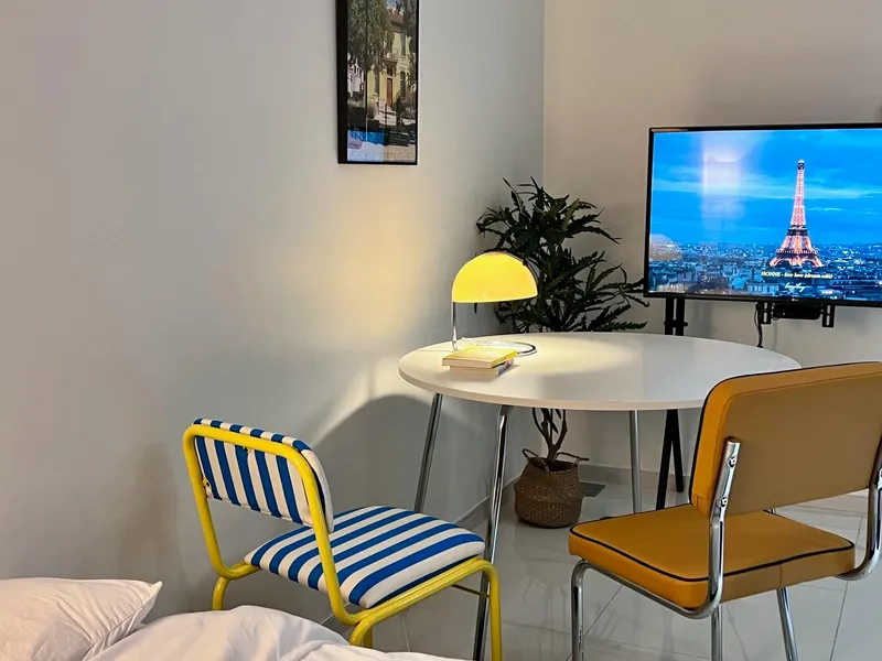 [Jung-gu, Daegu] 1 minute from Dongseong-ro/Full option/One room/Safe space/Netflix/Residence/ 46