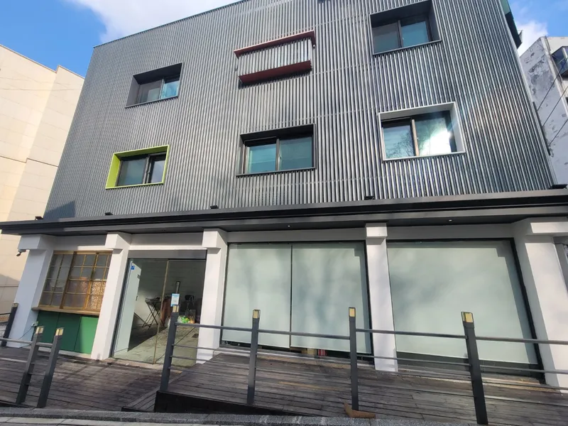 [Jung-gu, Seoul] Room 301 within 15 minutes walk from Namsan Park/Myeongdong/Seoul Station/Namdaemun Market 14
