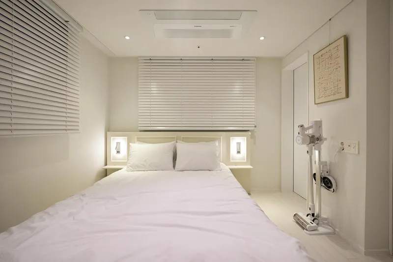 [Gangdong, Seoul] 5F Myeongil Station area luxury full option 21