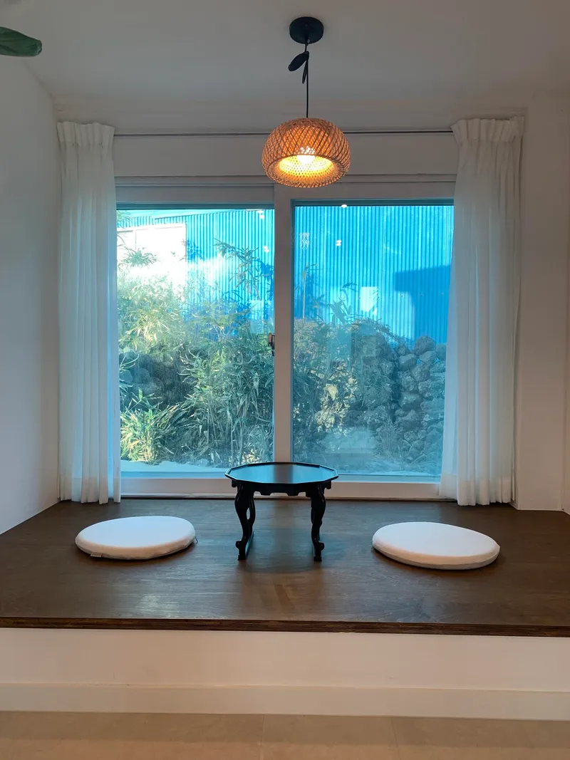 [Hallim, Jeju] #GuokdokchaeMinbak #Bookstay with a beautiful sunset and sea view of Biyangdo 6