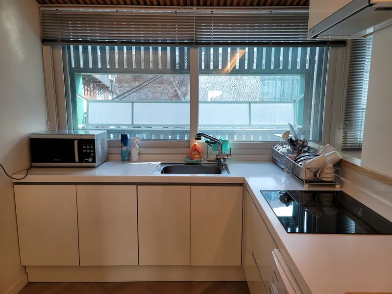 [Jung-gu, Seoul] Room 302 within 15 minutes walk from Namsan Park/Myeongdong/Seoul Station/Namdaemun Market 7