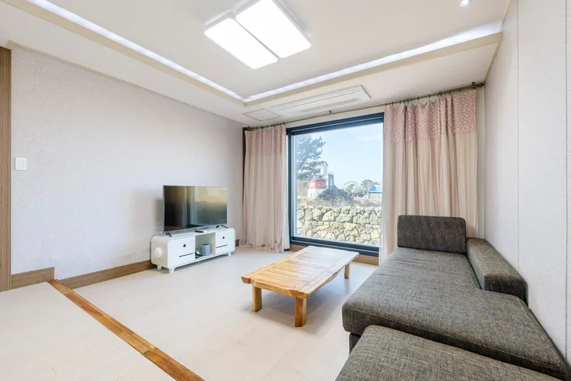 [Aewol, Jeju] Three-room detached house townhouse #Pets allowed 2