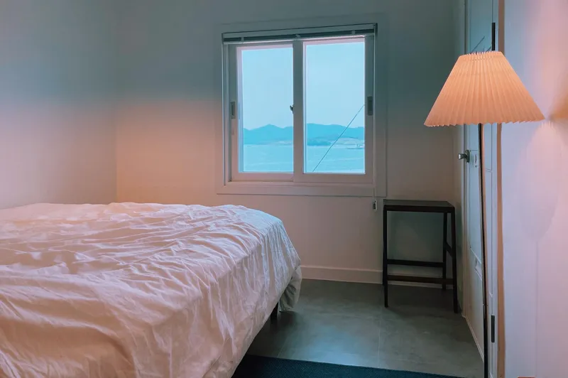[Yeosu] A small house on a hill with a view of the Yeosu sea 7