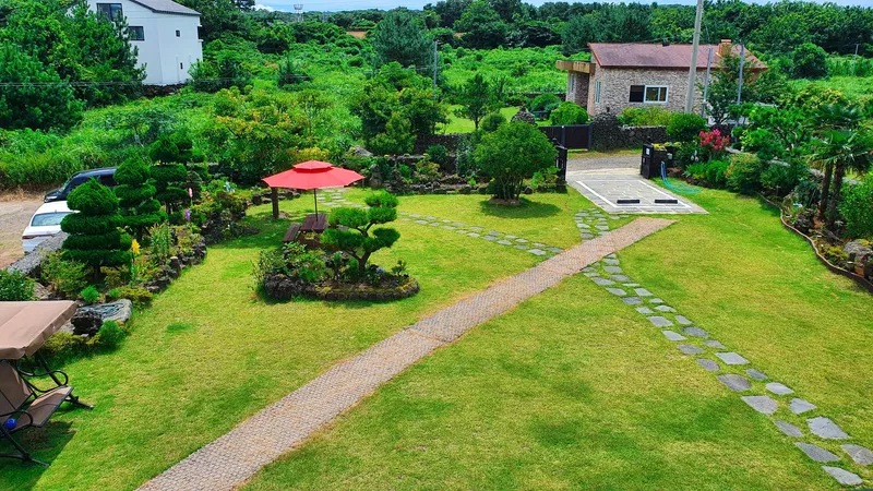 [Jocheon, Jeju] 2nd floor (family type) private accommodation with a large yard (Norumadang) 20