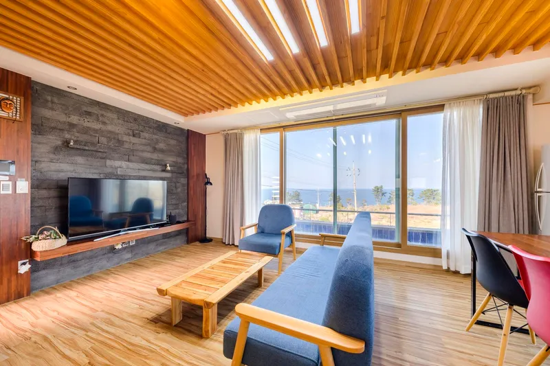 [Aewol, Jeju] 3-story house ocean view 2.5 room #Pets allowed 2