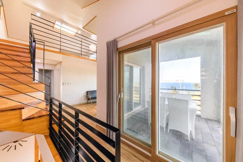[Aewol, Jeju] 3-story house ocean view 2.5 room #Pets allowed 7