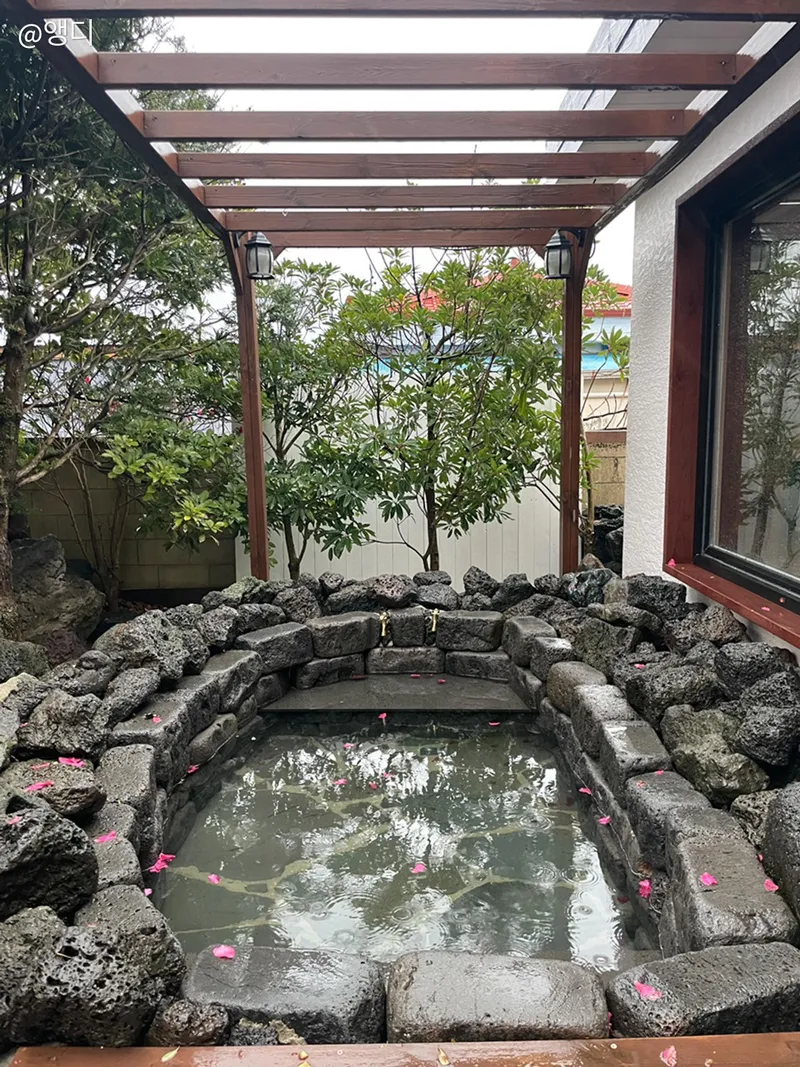 [제주 구좌] 세화 해변 인근 자쿠지 숙소 28