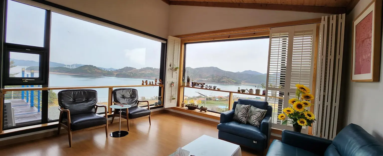 庆尚南道南海 独栋一室2楼,玻璃客厅,可饱览一望无际的海景 - main image
