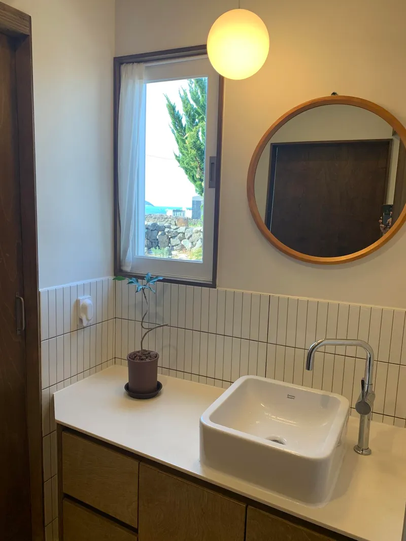 [Hallim, Jeju] #GuokdokchaeMinbak #Bookstay with a beautiful sunset and sea view of Biyangdo 29