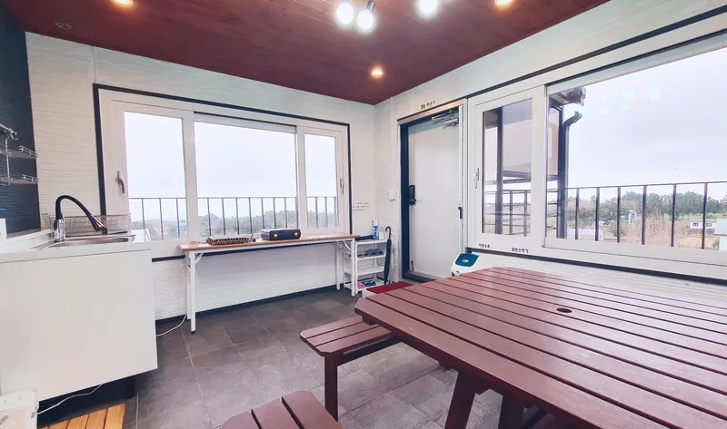 [Jocheon, Jeju] 2nd floor (family type) private accommodation with a large yard (Norumadang) 13