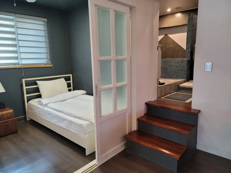 [Jung-gu, Seoul] Room 201, within 15 minutes walk from Namsan Park/Myeongdong/Seoul Station/Namdaemun Market 28