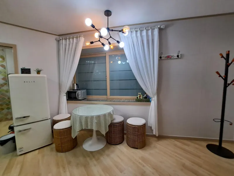 [Tongyeong] Jungang Market #Dongpirang Entrance Purple Pretty 2nd Floor 21