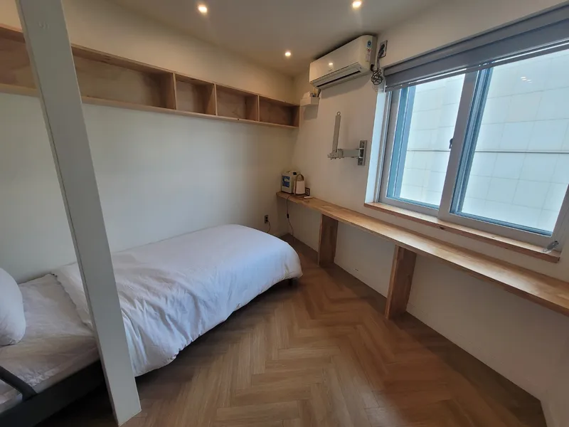 [Jung-gu, Seoul] Room 302 within 15 minutes walk from Namsan Park/Myeongdong/Seoul Station/Namdaemun Market 4