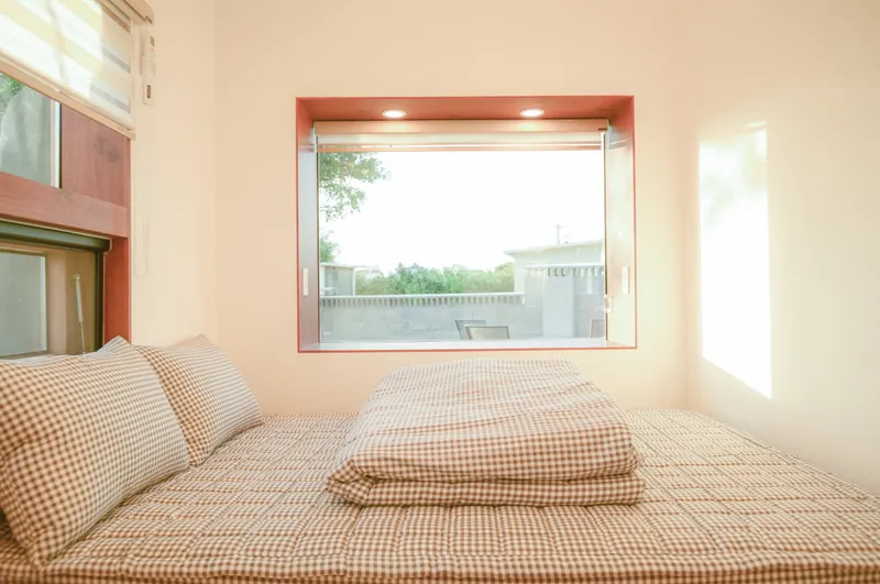 [Dopyeong-dong, Jeju] #Private Jacuzzi Remodeled Stylish Two-Room Traditional Stone House (Outer Annex) #Weekly Stay Only 16