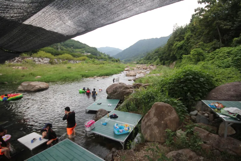 [경남 하동] 지리산이 보이는 화개장터부근 펜션 침대룸 B 7