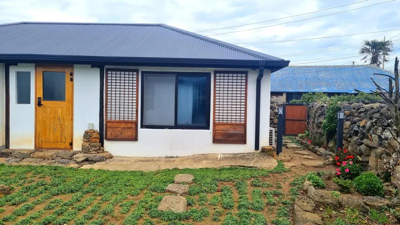 [제주 애월] 애월항 인근 돌담집 외채 단독 사용 21