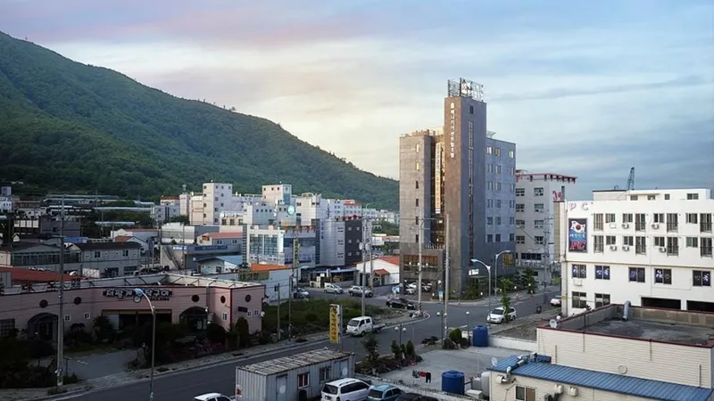 [Tongyeong] Hotel 24-Hour Restaurant/Tongyeong/Goseong/Geoje Travel Standard 5 16