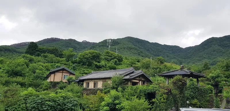 [경남 하동] 조용하고 아늑한 모란방 8