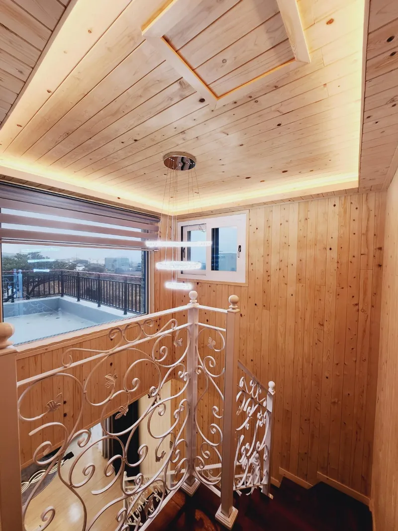 [Gujwa, Jeju] 500-pyeong Garden, Duplex, Hinoki, Fireplace, Steam Room, Barbecue #104 24