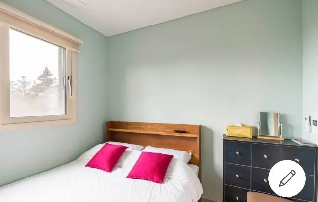 [Aewol, Jeju] A cozy, white-toned, three-room, two-story house with a private pool. 51