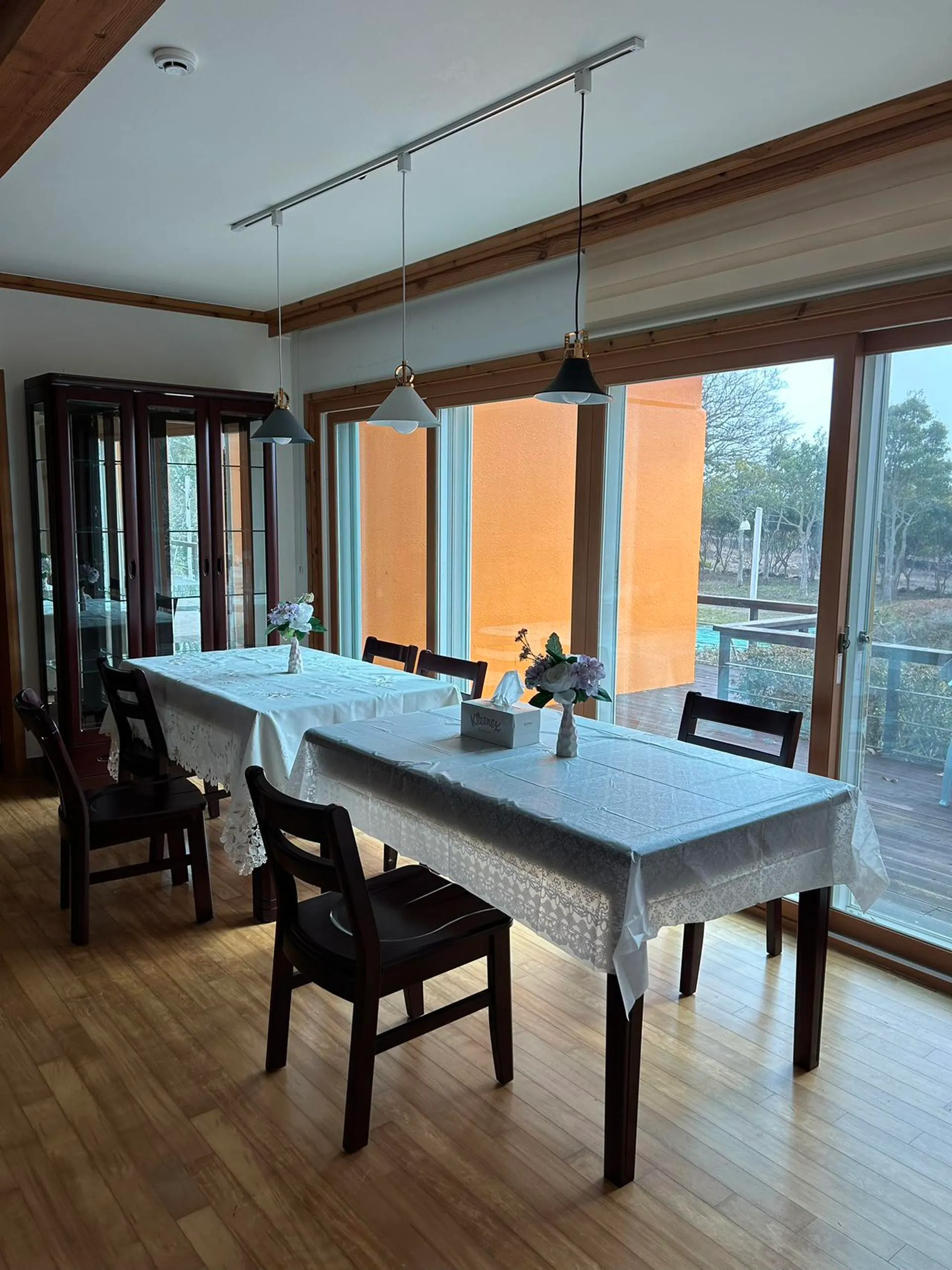 Hangyeong-myeon Forest Three-Bedroom Villa