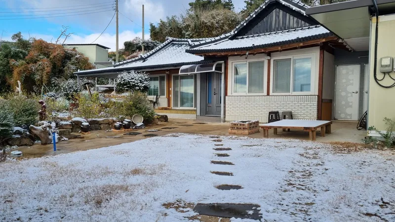 [Haenam] Healing in a detached Hanok house, the sea and wide fields of Haenam, the village at the end of the land 44