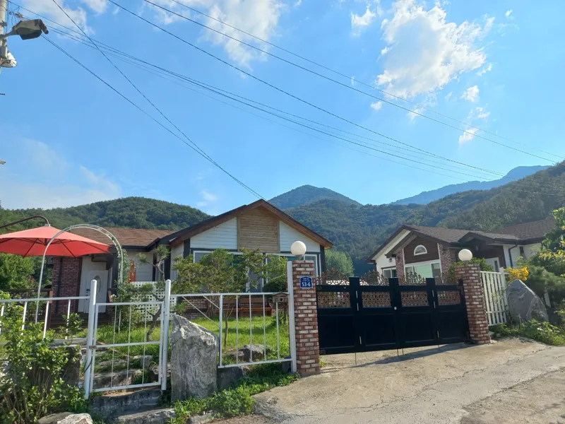 [Haman] A picturesque country house located in Ara Gaya, a historical site 3