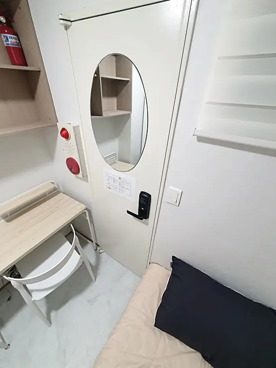首尔西大门 步行可达 住宿 1室·最多1人 Gositel 距离西大门站 3 分钟 主图