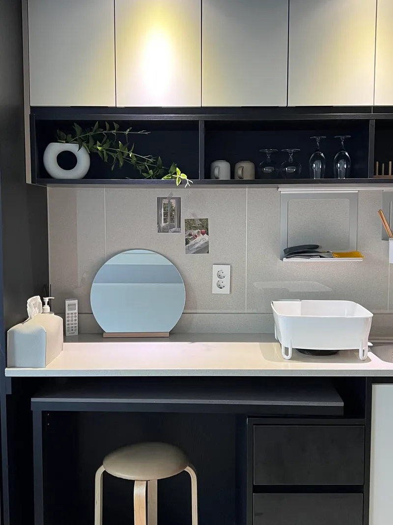 [Jung-gu, Daegu] 1 minute from Dongseong-ro/Full option/One room/Safe space/Netflix/Residence 43