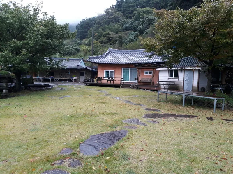 [경남 하동] 조용하고 아늑한 모란방 18