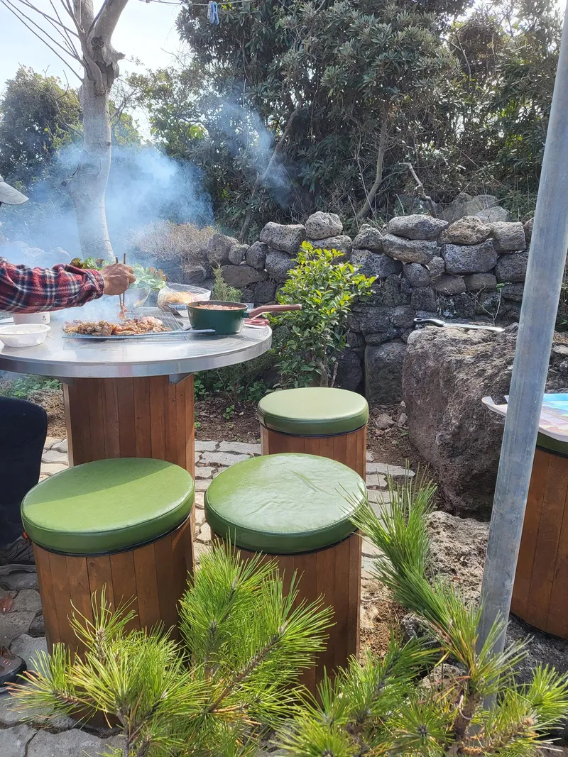 [Gujwa, Jeju] 500-pyeong flower yard independent pool villa better than swimming steam sauna Nakako front view #Cherry blossoms 30